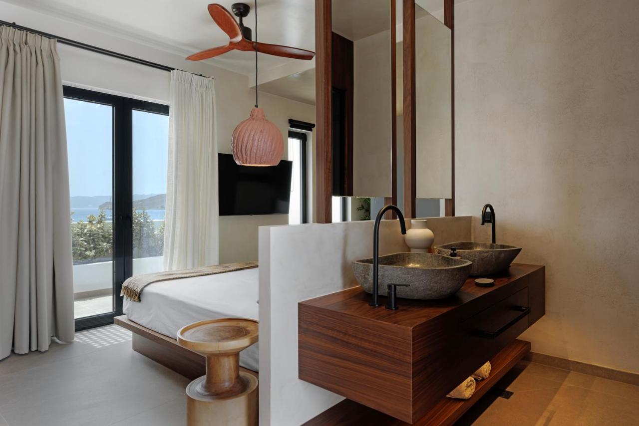 Boho Sapiens Sea View Apartment Adamantas  Bagian luar foto