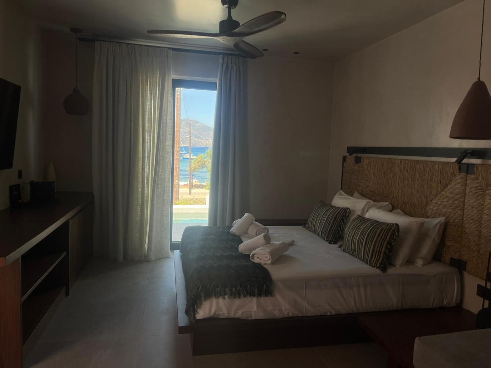 Boho Sapiens Sea View Apartment Adamantas  Ruang foto