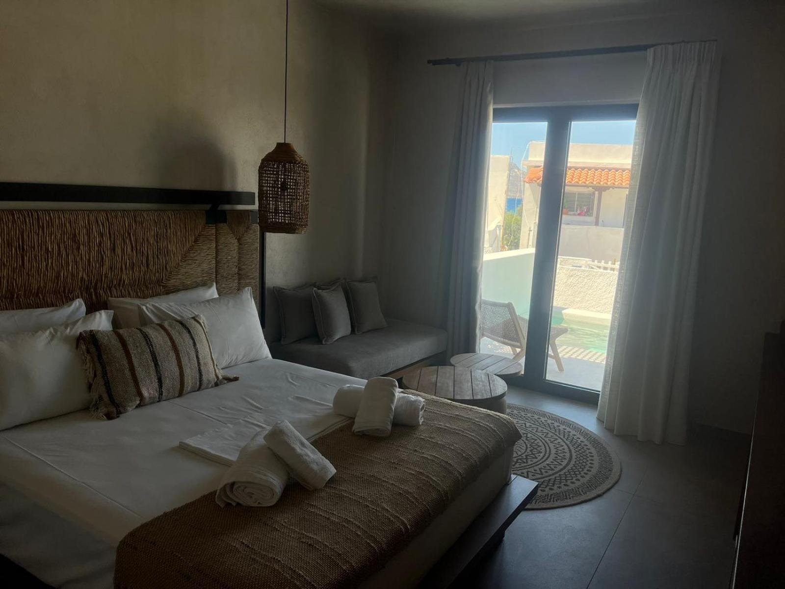 Boho Sapiens Sea View Apartment Adamantas  Bagian luar foto
